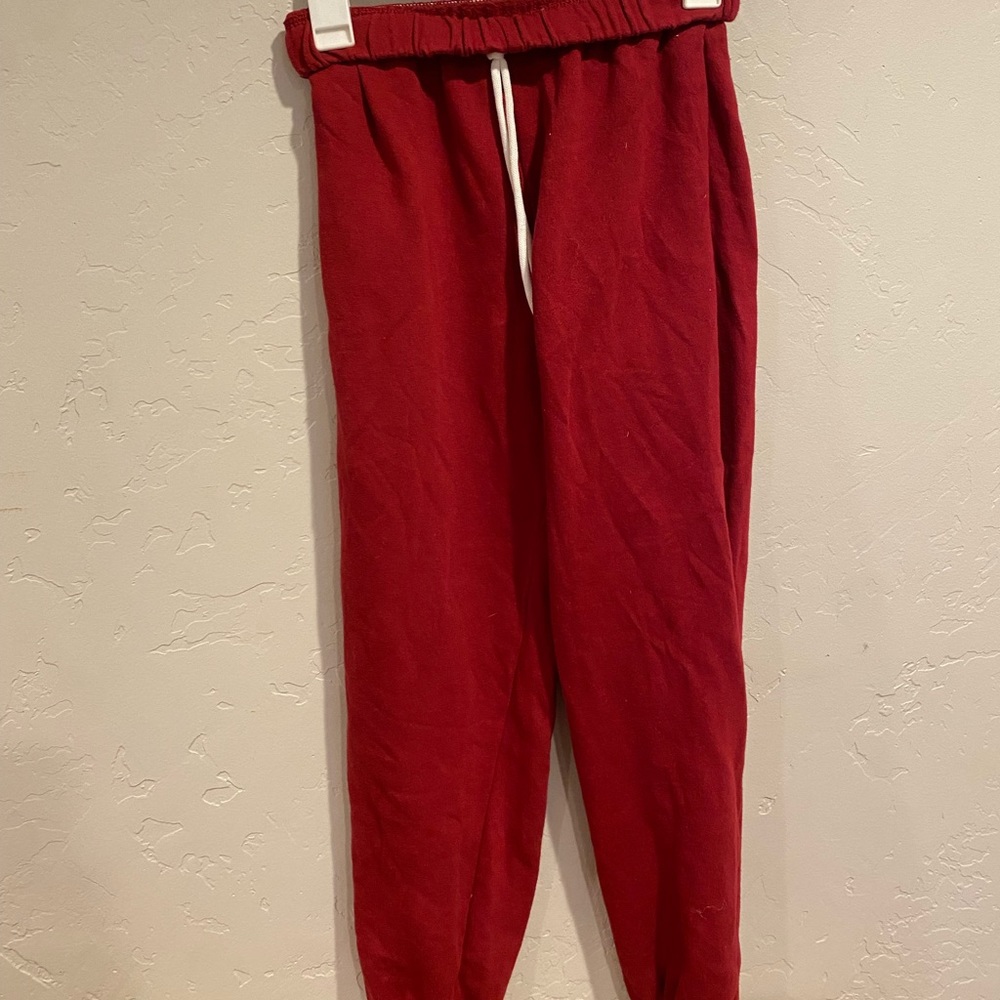 Maroon sweat pants